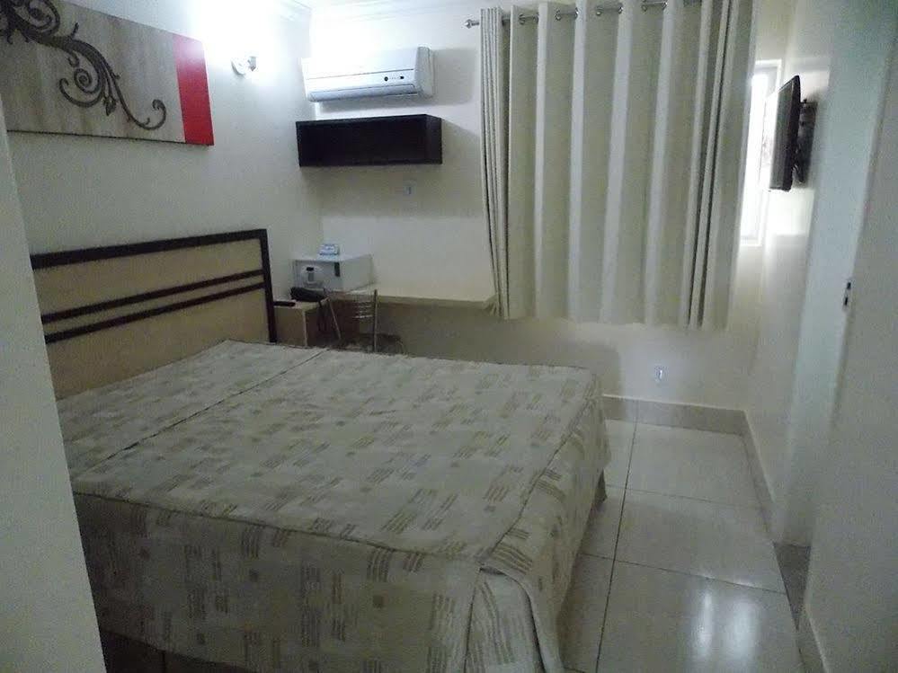 Di Roma Resorts - Reis Imoveis Caldas Novas Ngoại thất bức ảnh
