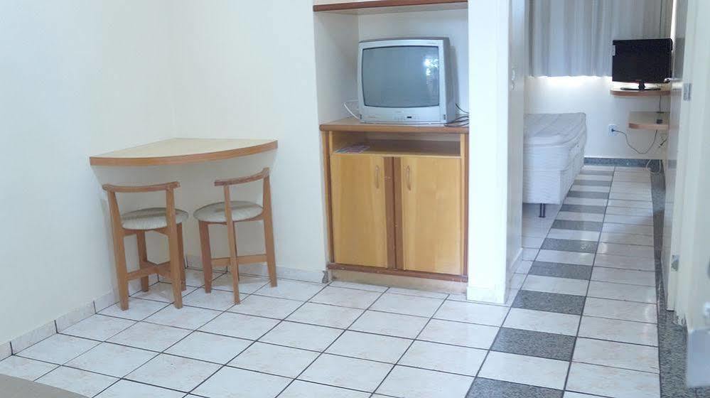 Di Roma Resorts - Reis Imoveis Caldas Novas Ngoại thất bức ảnh